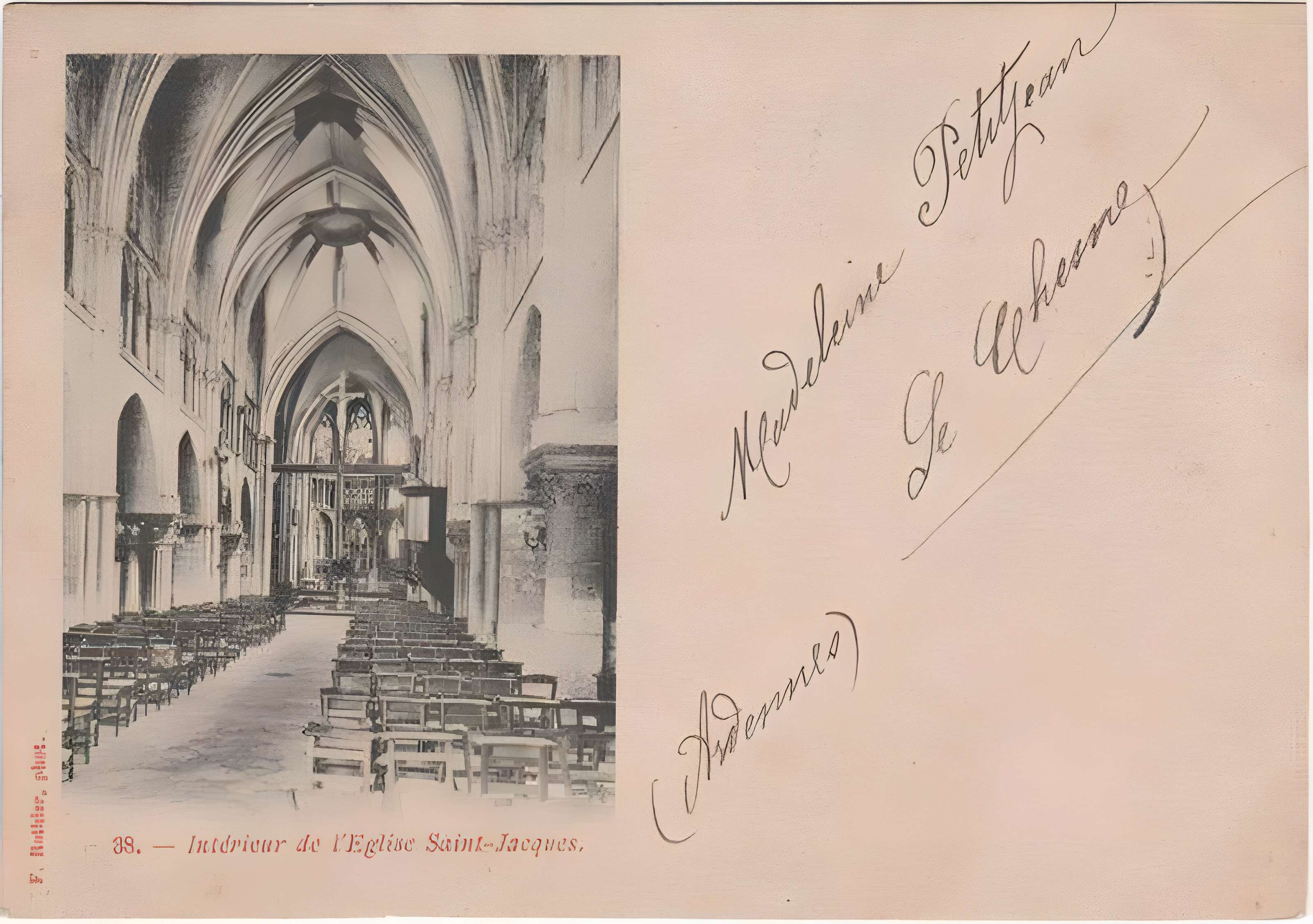 Église Saint-Jacques du Chesne et croix