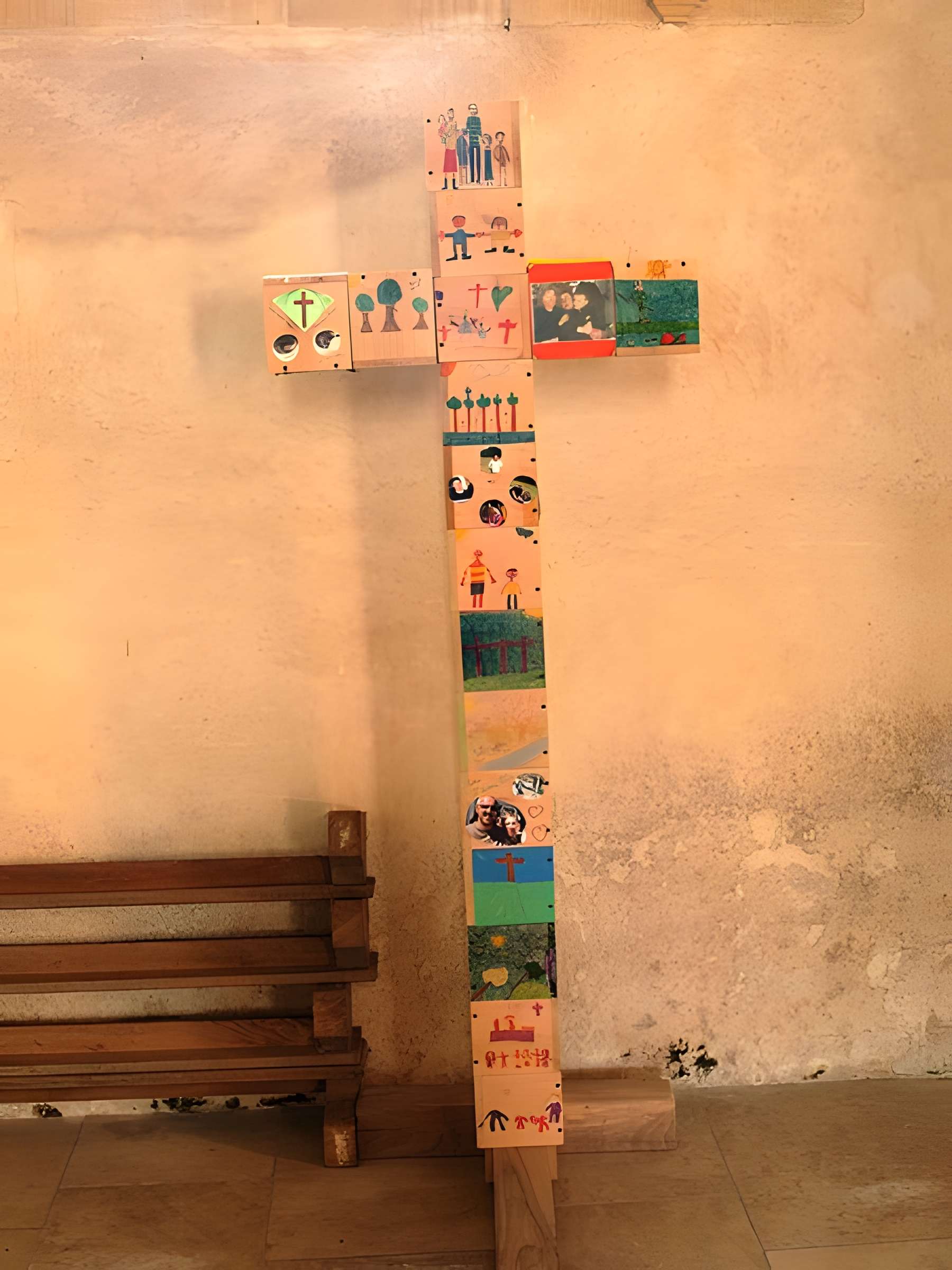 Église Saint-Jacques du Chesne et croix