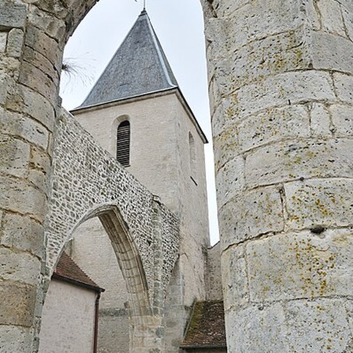Photo de Église Saint-Jacques-le-Majeur de Courcelles