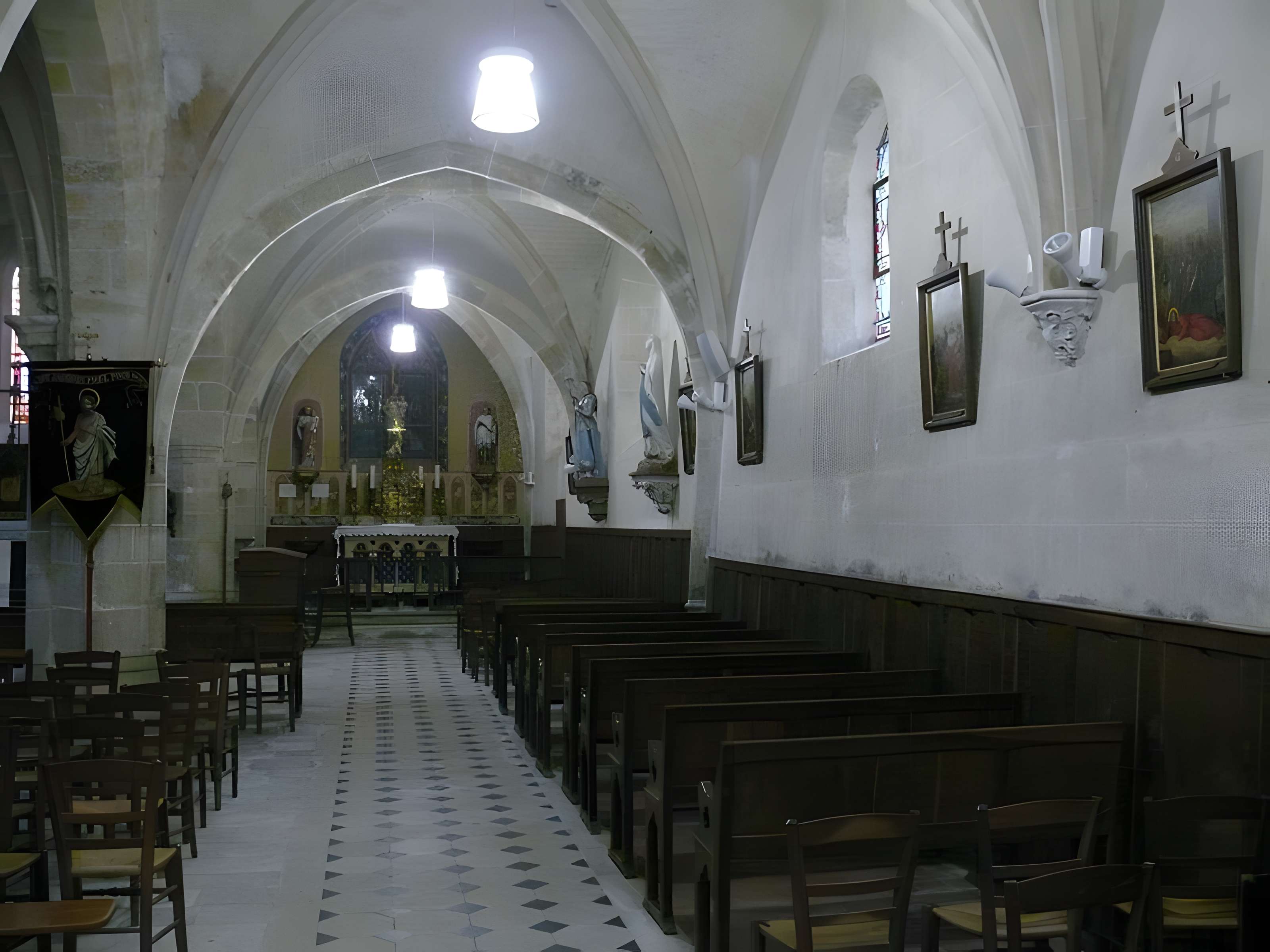 Église Saint-Jacques-le-Majeur de Courcelles