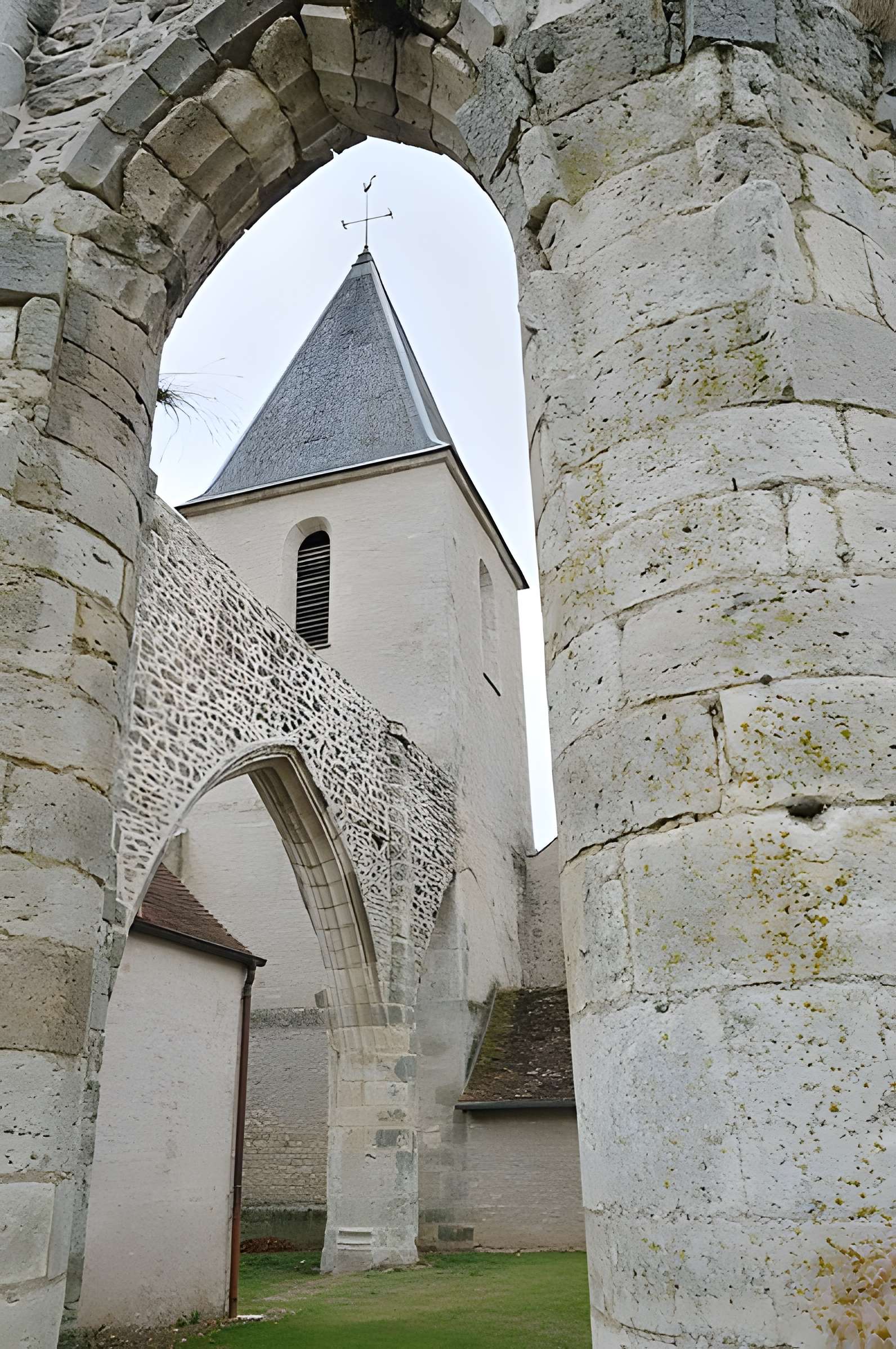 Église Saint-Jacques-le-Majeur de Courcelles