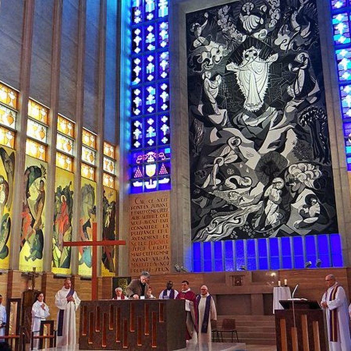 Photo de Église Saint-Jacques-le-Majeur de Montrouge