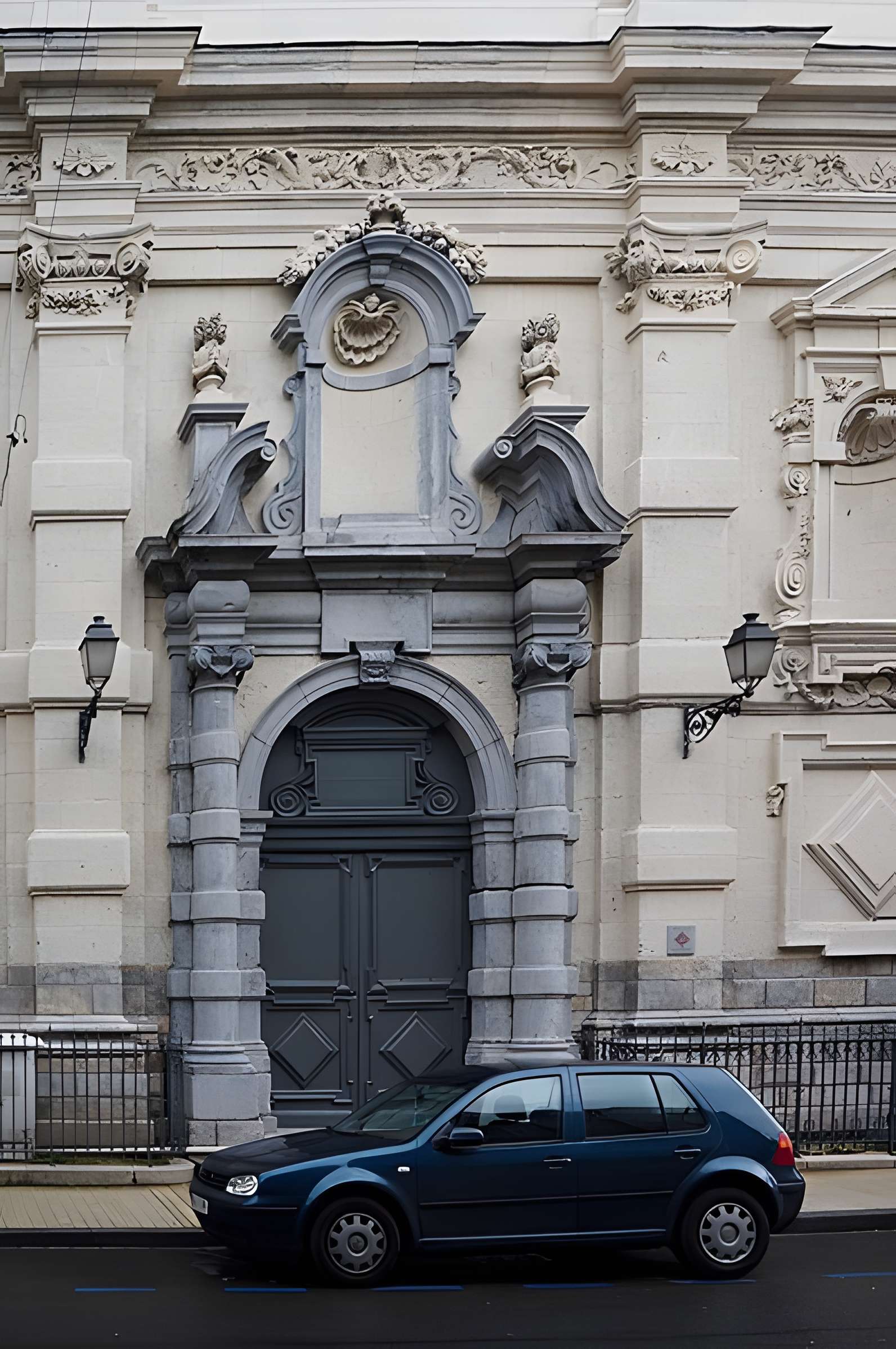 Église Saint-Jacques-le-Majeur-et-Saint-Ignace d'Aire-sur-la-Lys