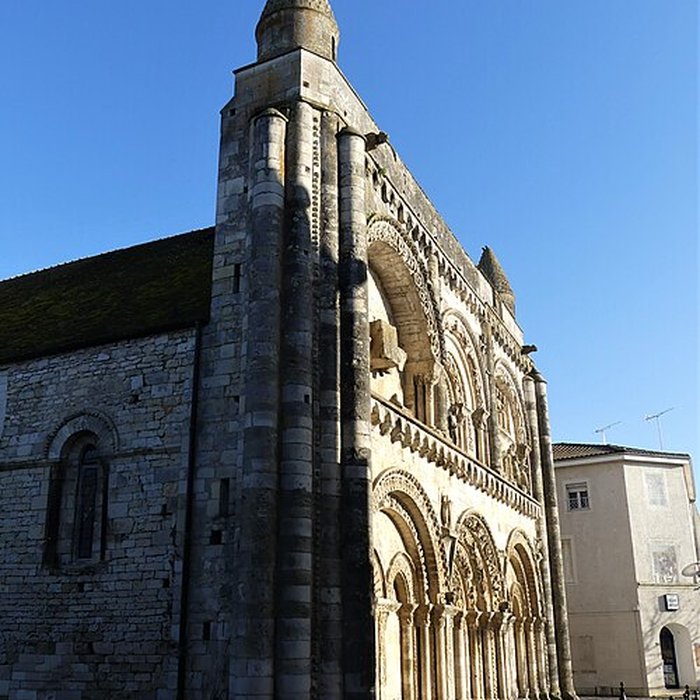 Photo de Église Saint-Nicolas de Civray