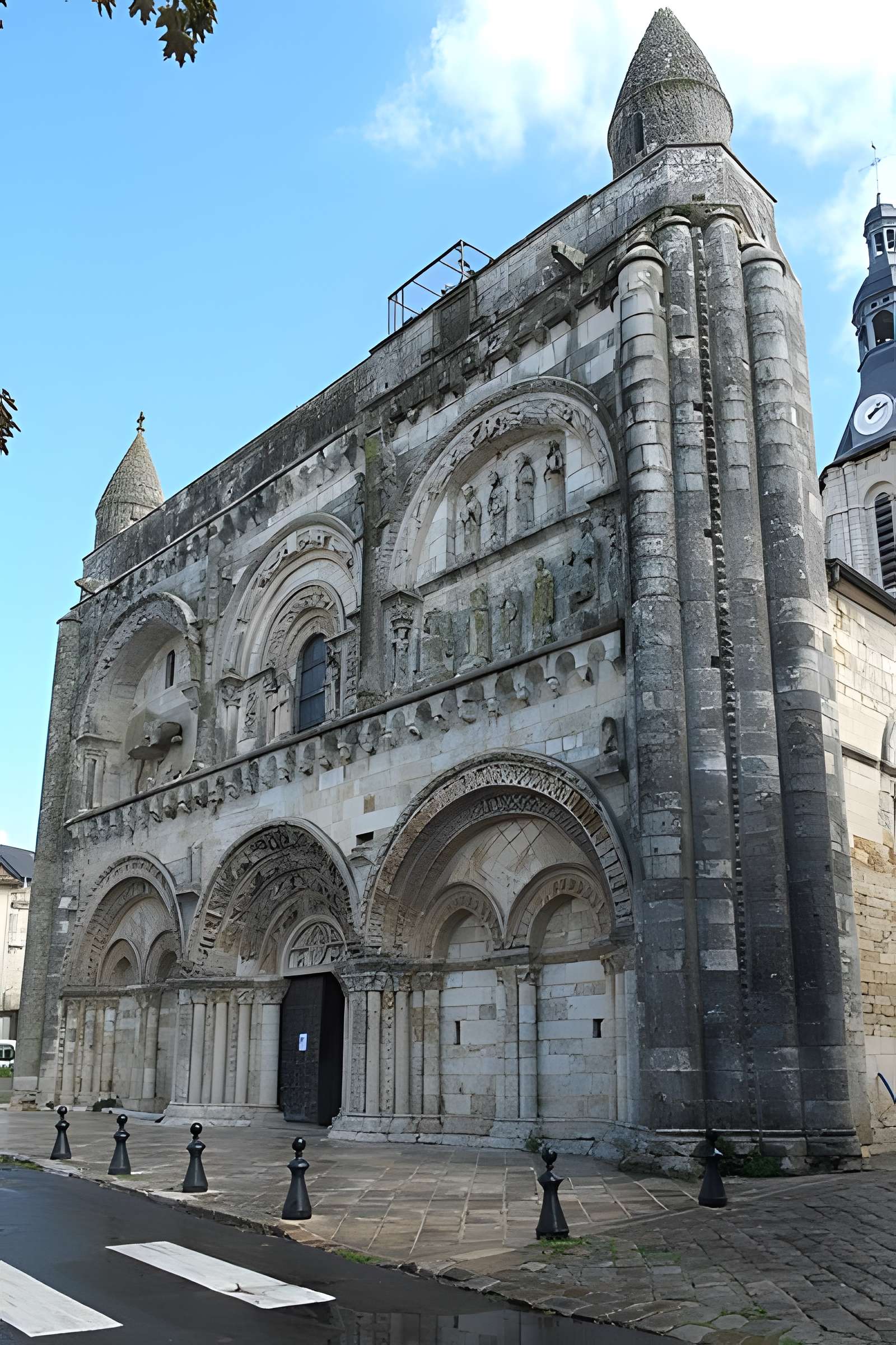 Église Saint-Nicolas de Civray