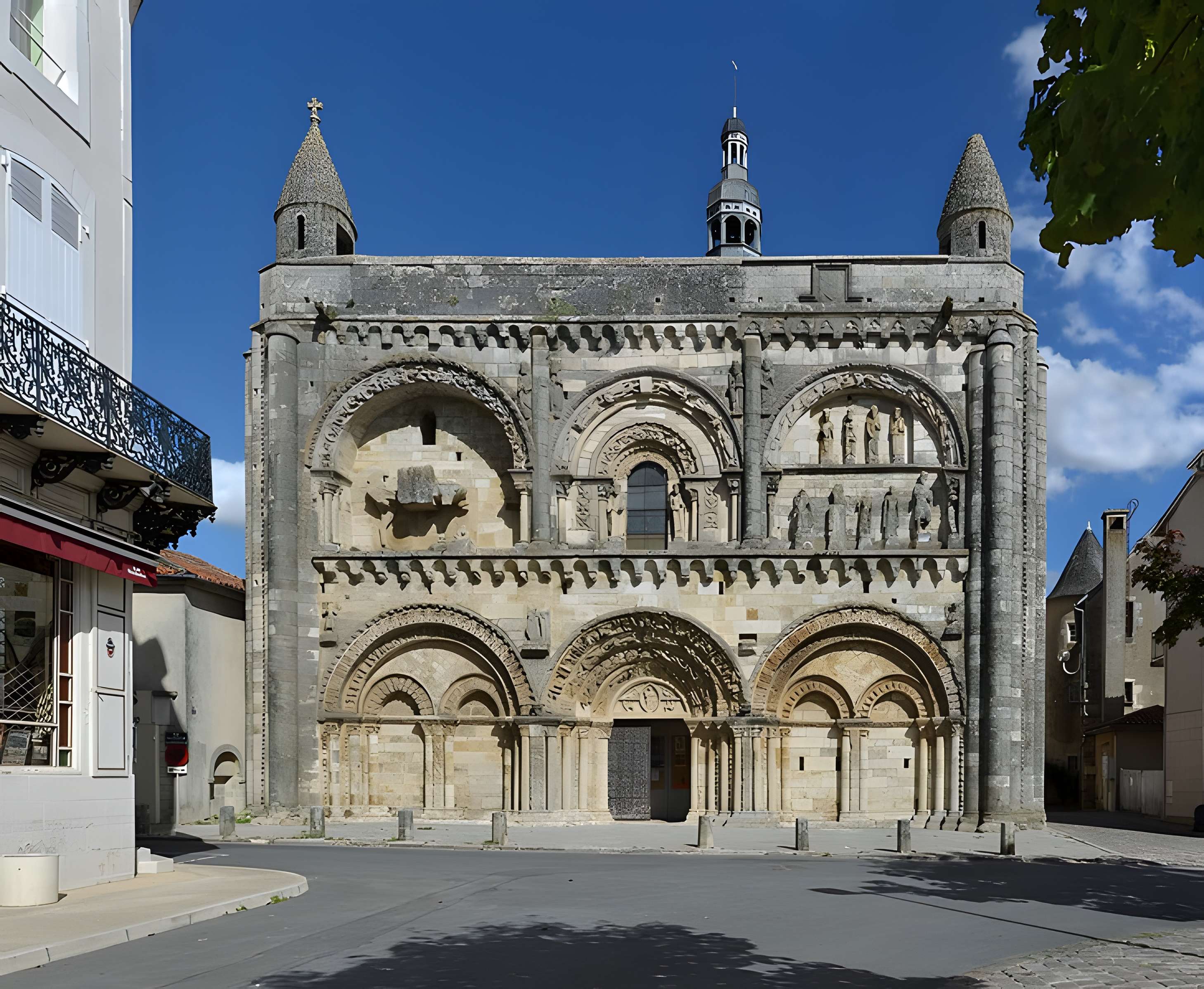 Église Saint-Nicolas de Civray