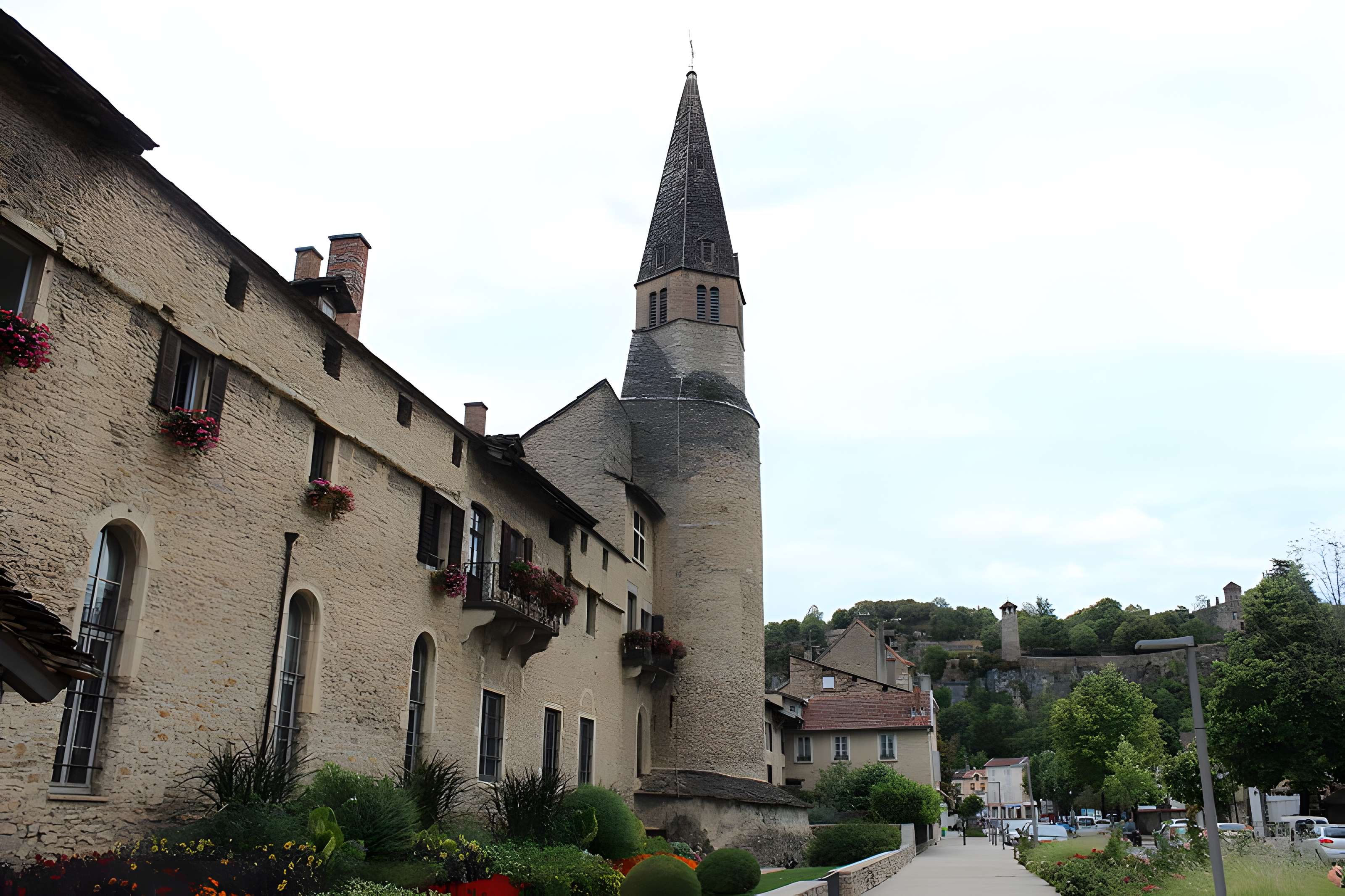 Église Saint-Jean-Baptiste de Crémieu