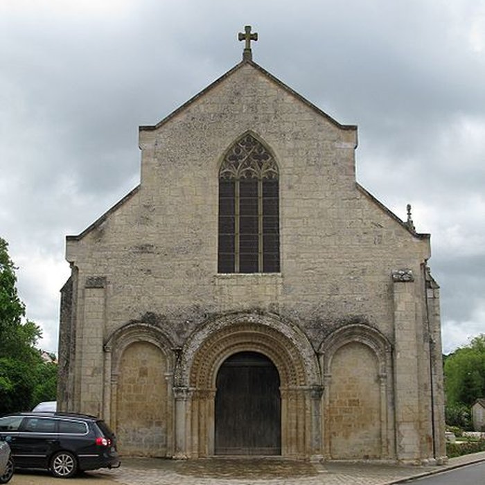 Photo de Église Saint-Jean-Baptiste de Jazeneuil