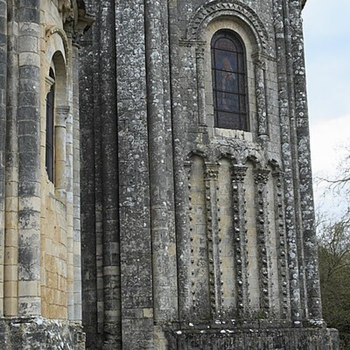 Photo de Église Saint-Jean-Baptiste de Jazeneuil