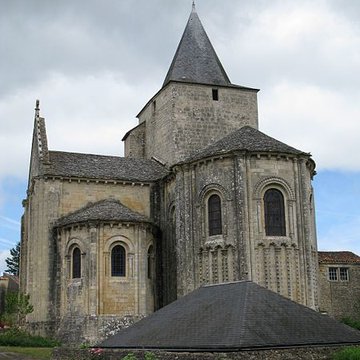 Église Saint-Jean-Baptiste de Jazeneuil