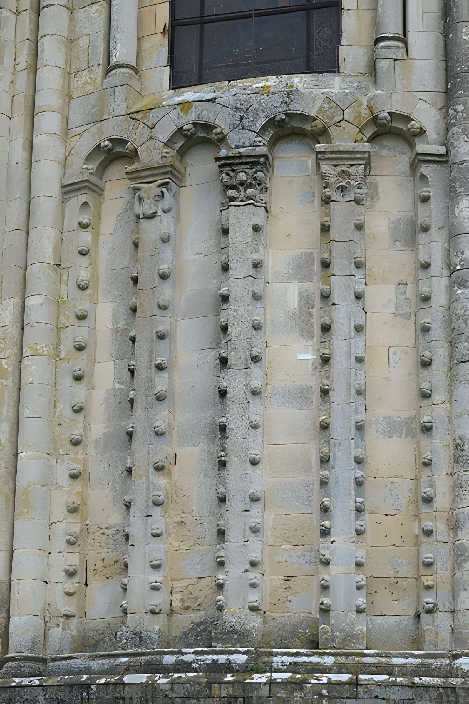 Église Saint-Jean-Baptiste de Jazeneuil