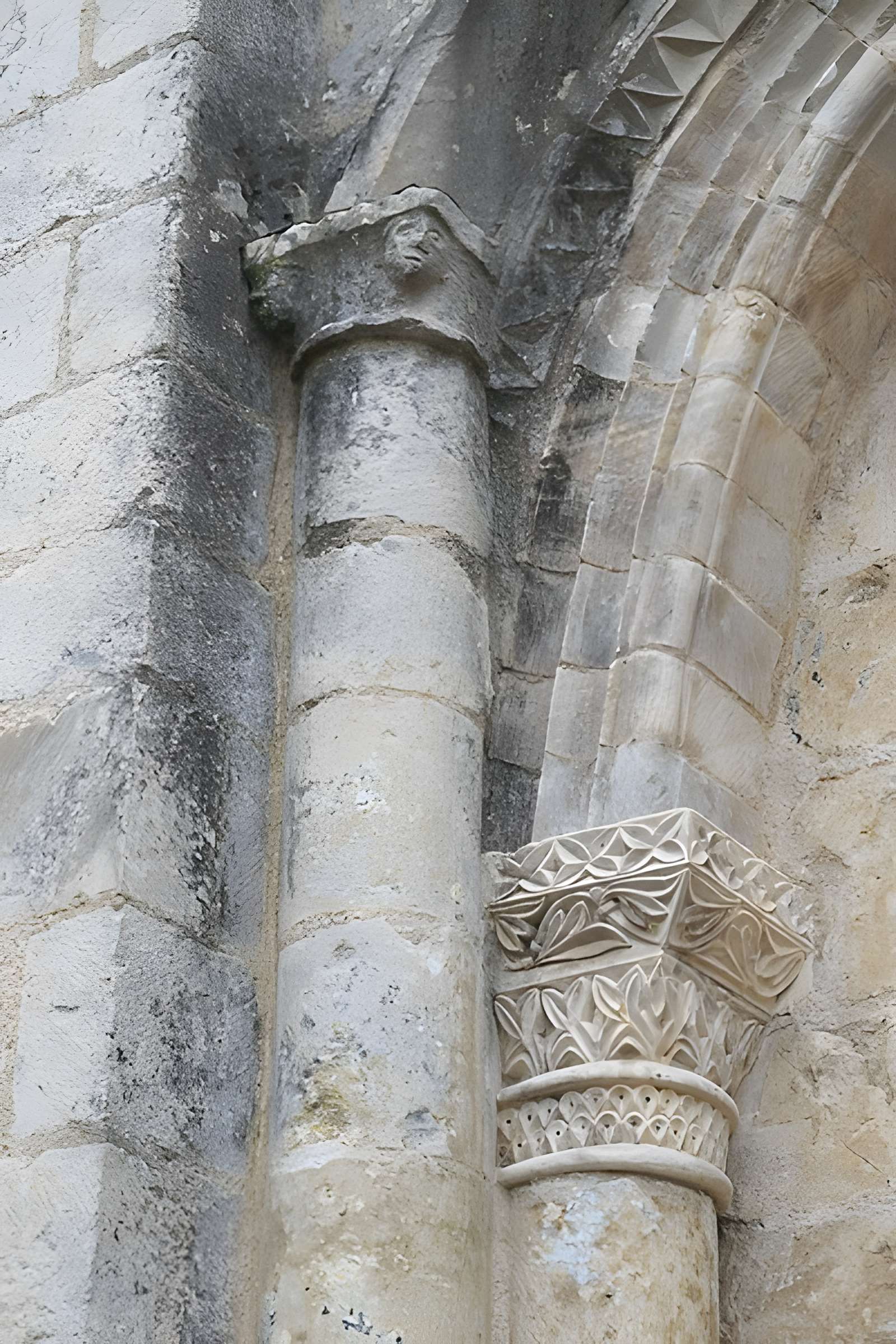Église Saint-Jean-Baptiste de Jazeneuil