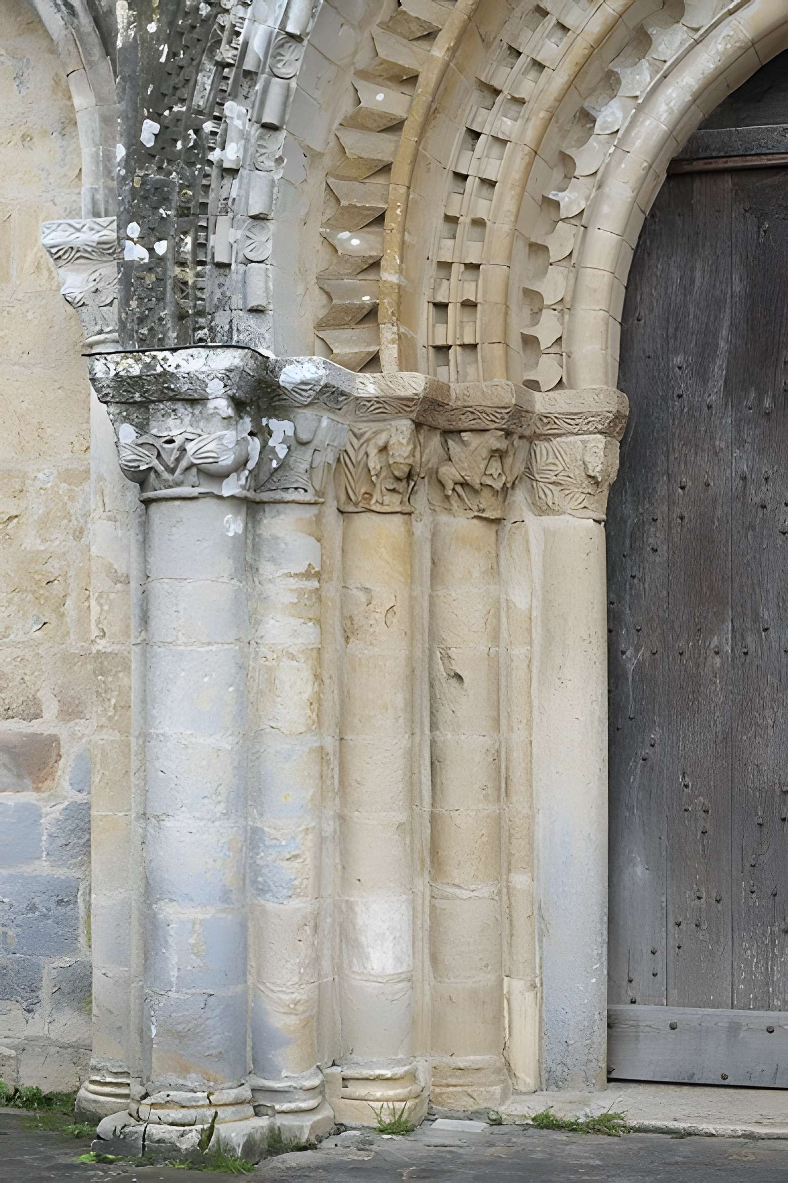 Église Saint-Jean-Baptiste de Jazeneuil