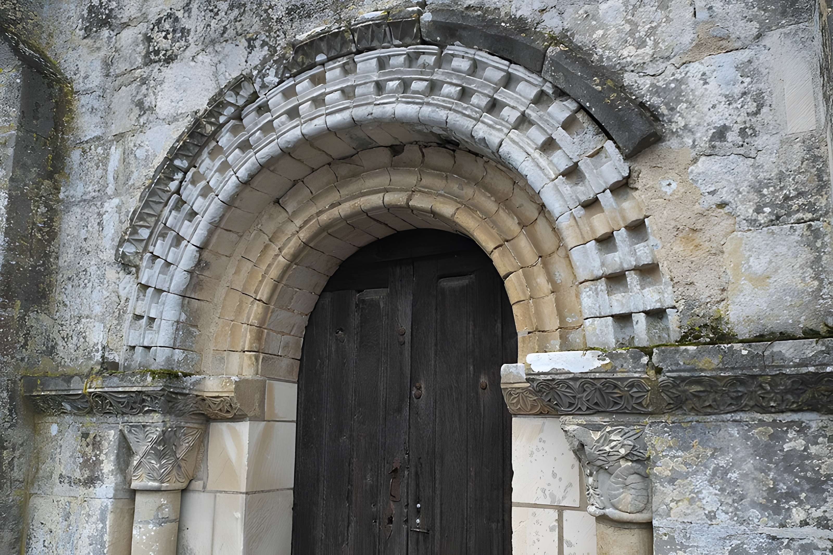 Église Saint-Jean-Baptiste de Jazeneuil