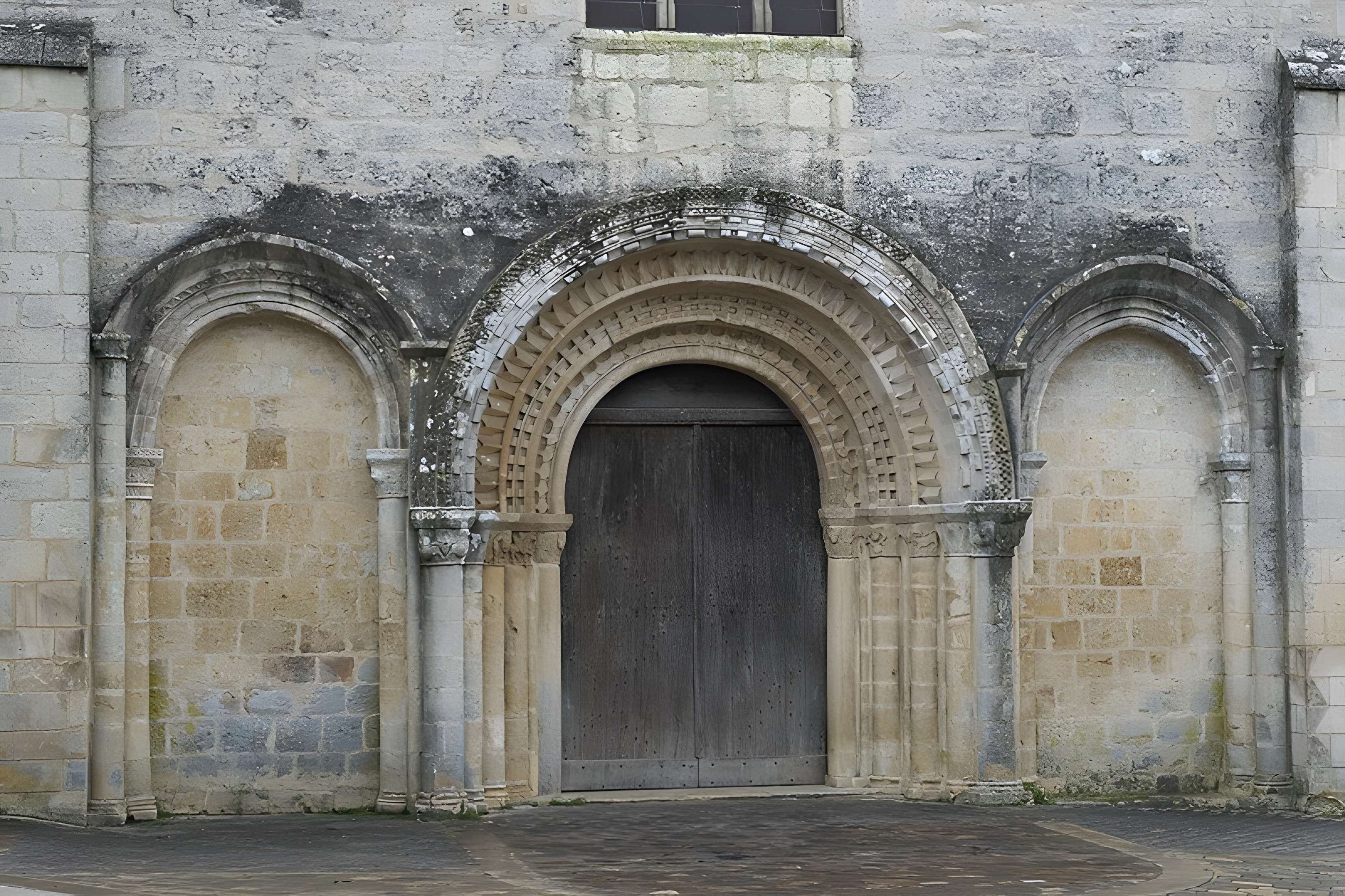 Église Saint-Jean-Baptiste de Jazeneuil