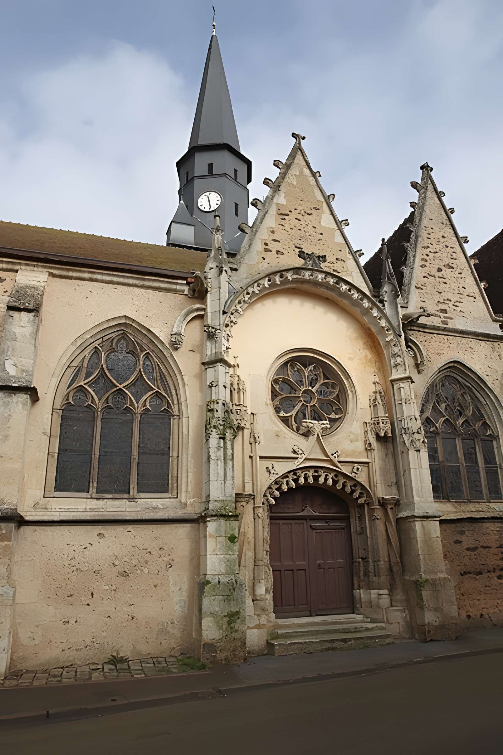 Église Saint-Jean-Baptiste de La Bazoche-Gouet