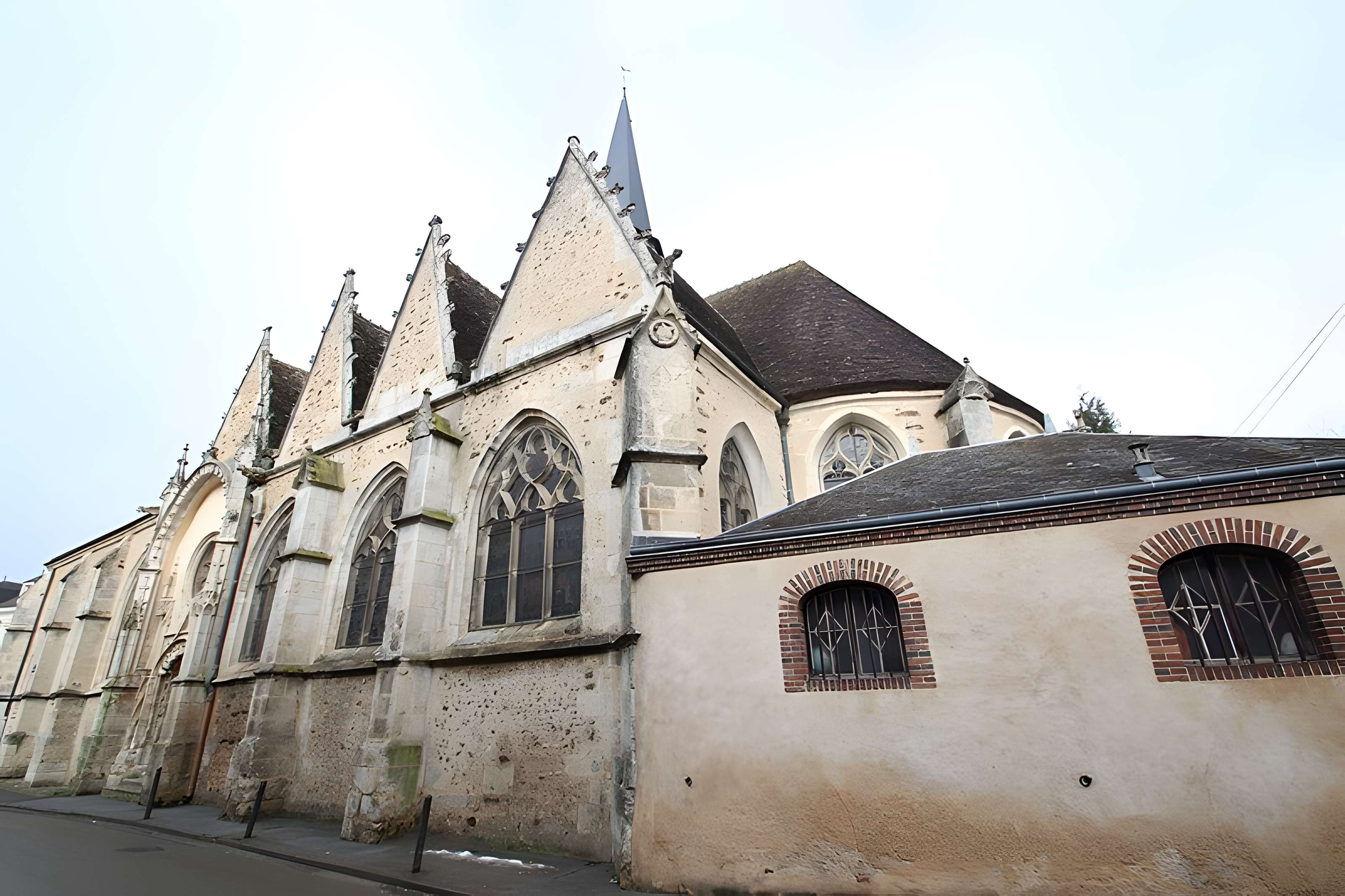 Église Saint-Jean-Baptiste de La Bazoche-Gouet