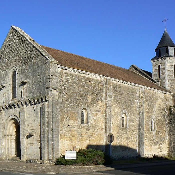 Photo de Église Saint-Jean-Baptiste de La Villedieu-du-Clain
