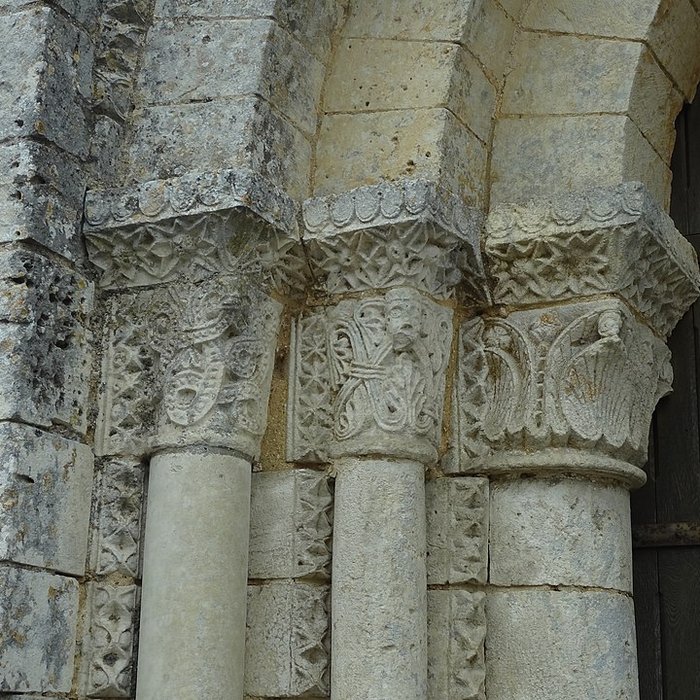 Photo de Église Saint-Jean-Baptiste de La Villedieu-du-Clain