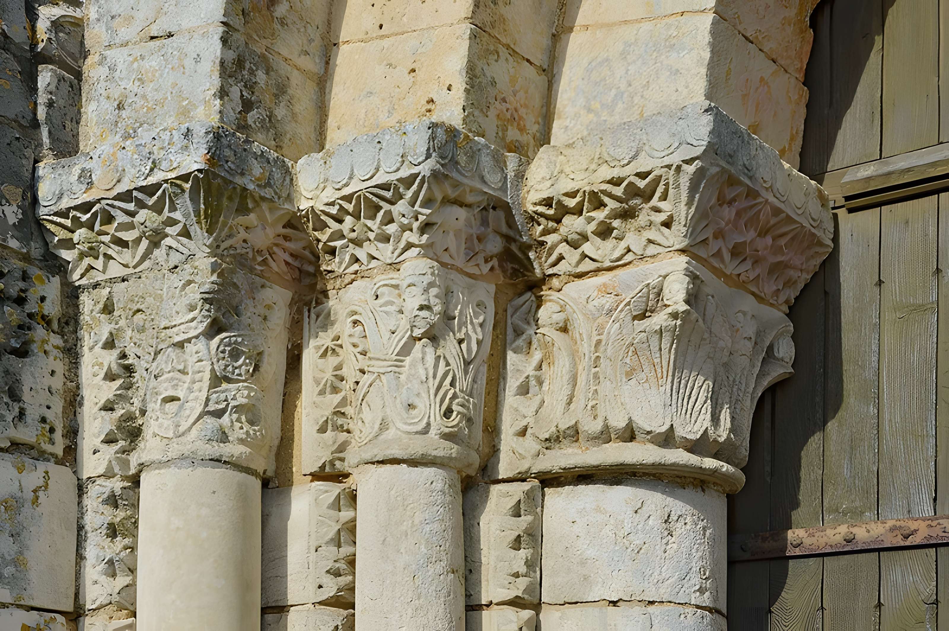 Église Saint-Jean-Baptiste de La Villedieu-du-Clain