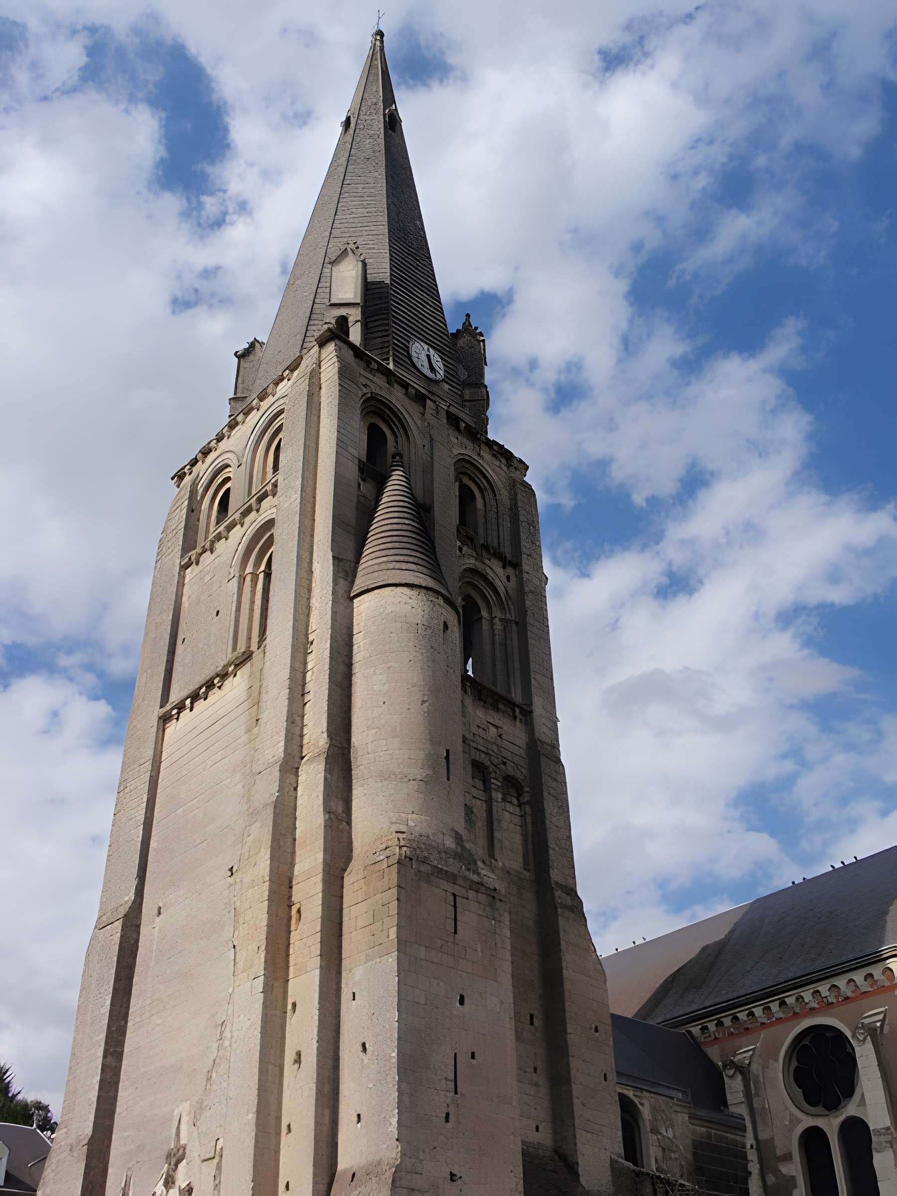 Église Saint-Jean-Baptiste de Langeais