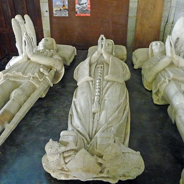 Photo de Église Saint-Jean-Baptiste de Montrésor