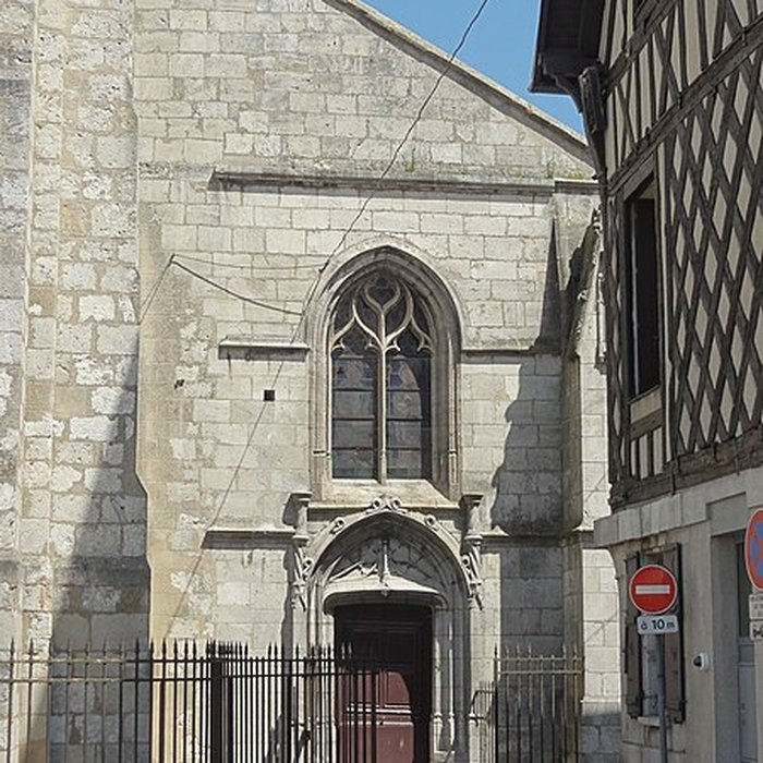 Photo de Église Saint-Jean-Baptiste de Nemours