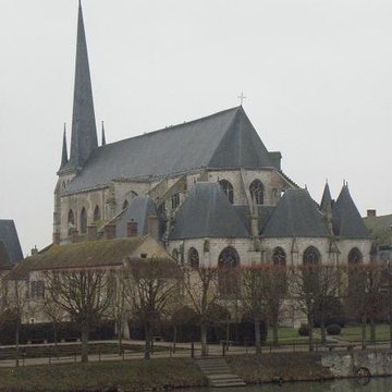 Église Saint-Jean-Baptiste de Nemours