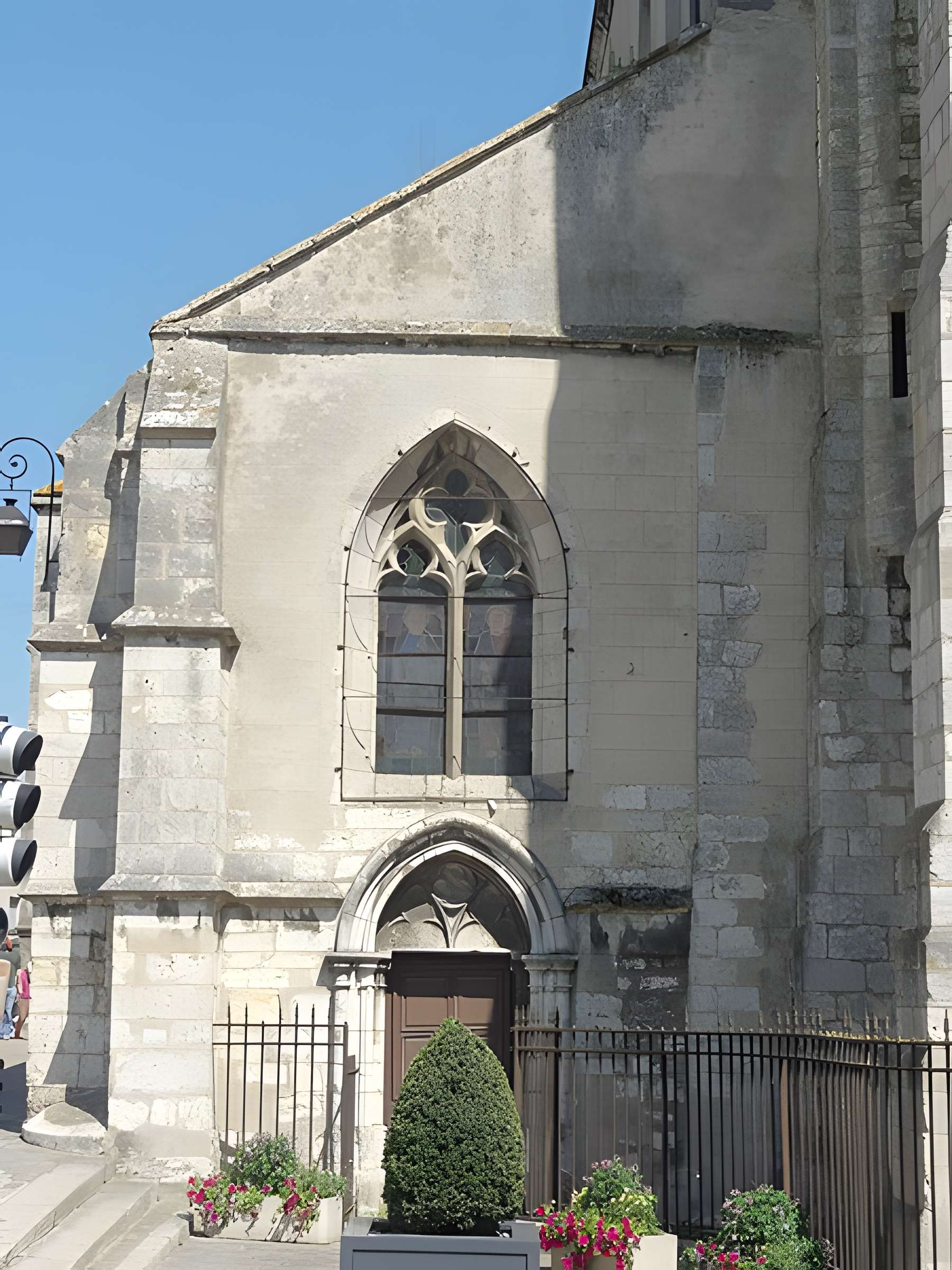 Église Saint-Jean-Baptiste de Nemours