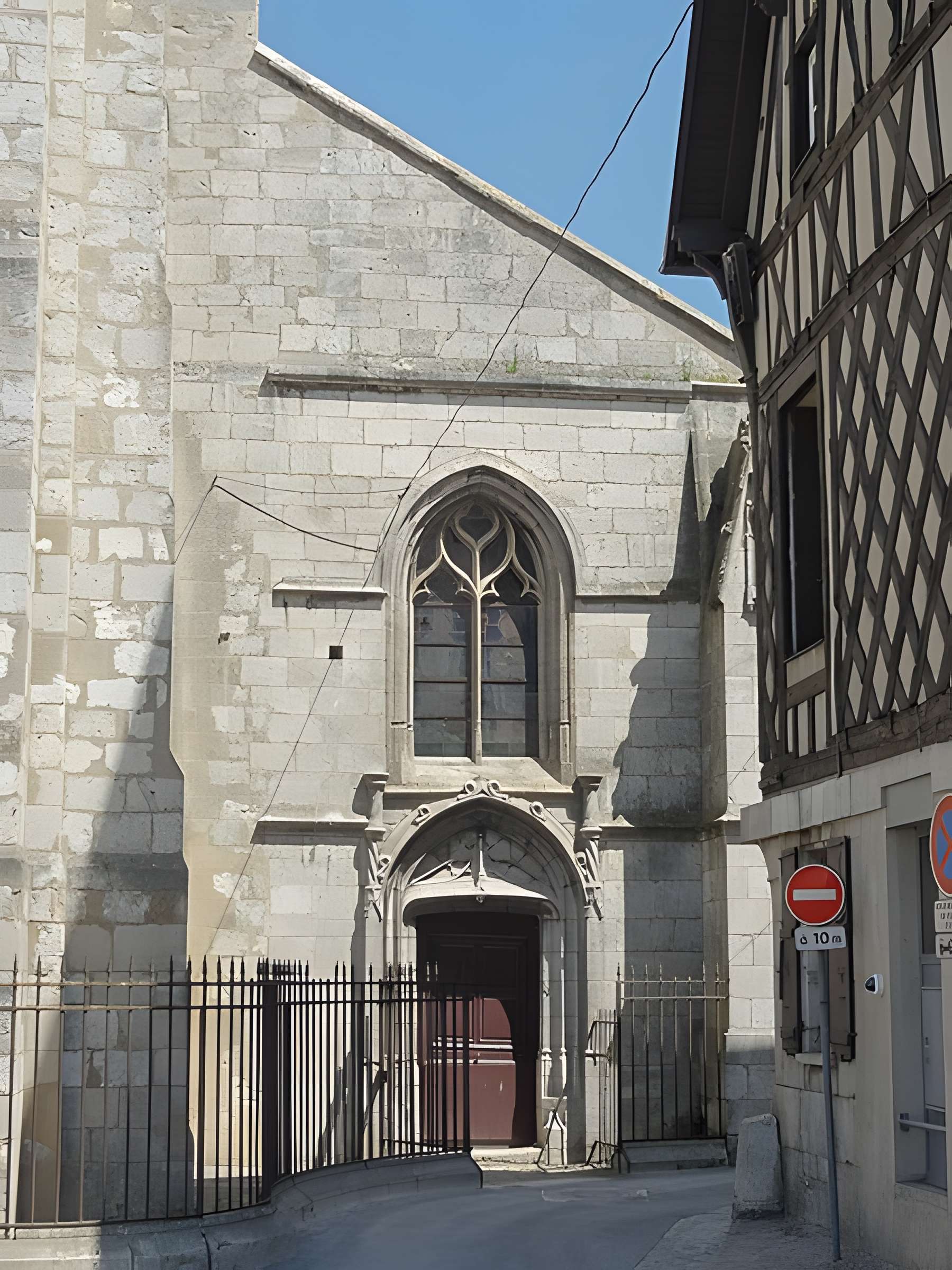 Église Saint-Jean-Baptiste de Nemours