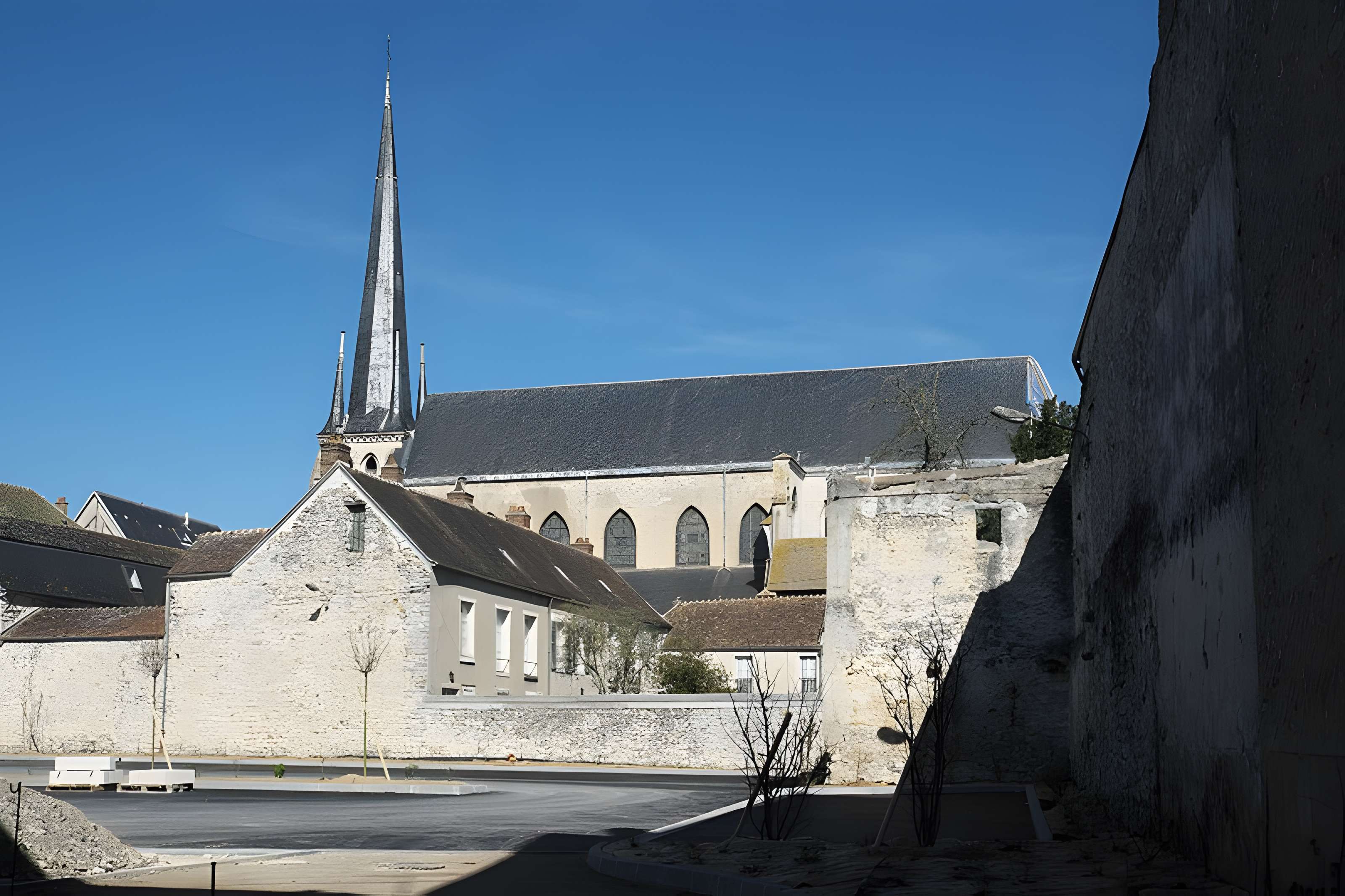 Église Saint-Jean-Baptiste de Nemours