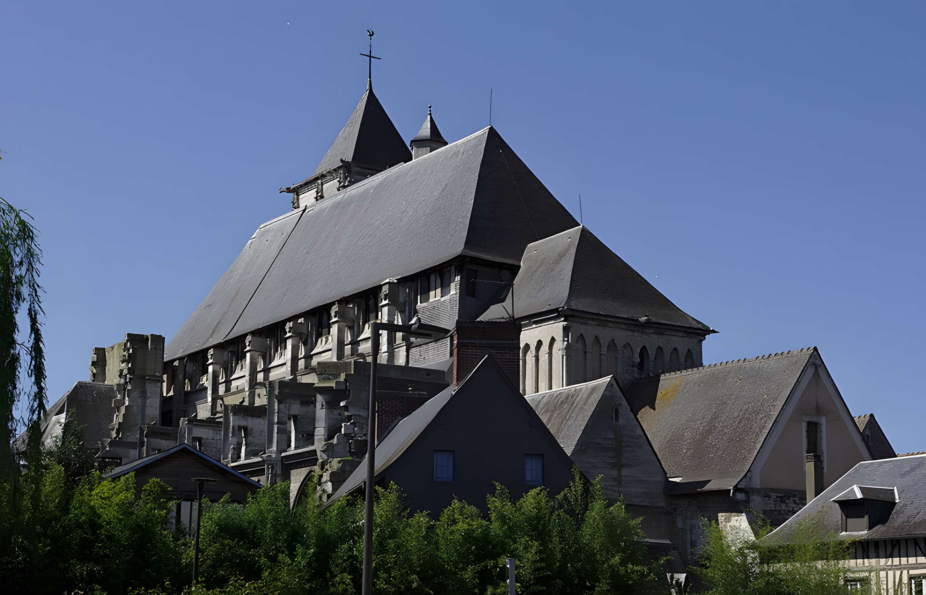Église Saint-Ouen de Pont-Audemer