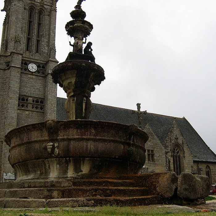 Photo de Église Saint-Jean-Baptiste de Saint-Jean-du-Doigt