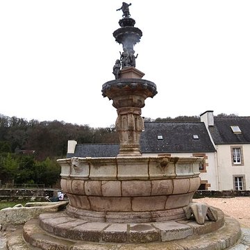Église Saint-Jean-Baptiste de Saint-Jean-du-Doigt