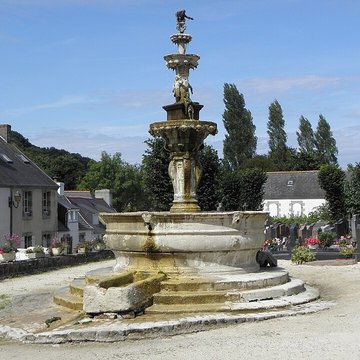 Église Saint-Jean-Baptiste de Saint-Jean-du-Doigt