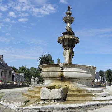 Église Saint-Jean-Baptiste de Saint-Jean-du-Doigt