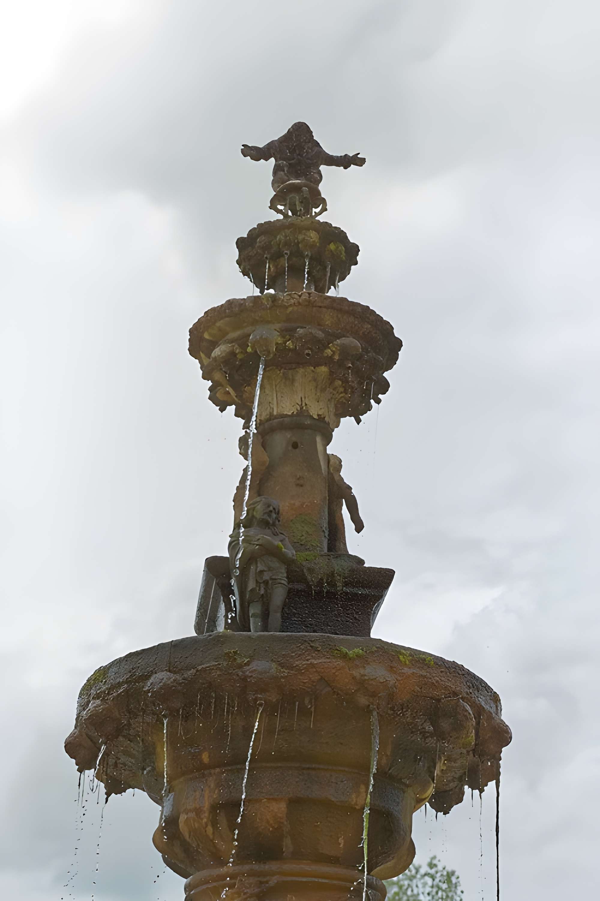 Église Saint-Jean-Baptiste de Saint-Jean-du-Doigt