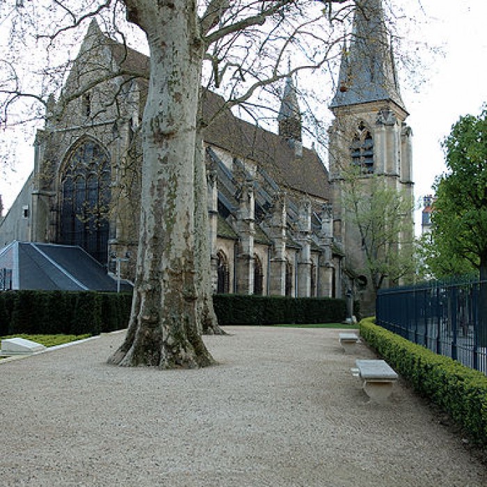 Photo de Église Saint-Jean-Baptiste de Sceaux