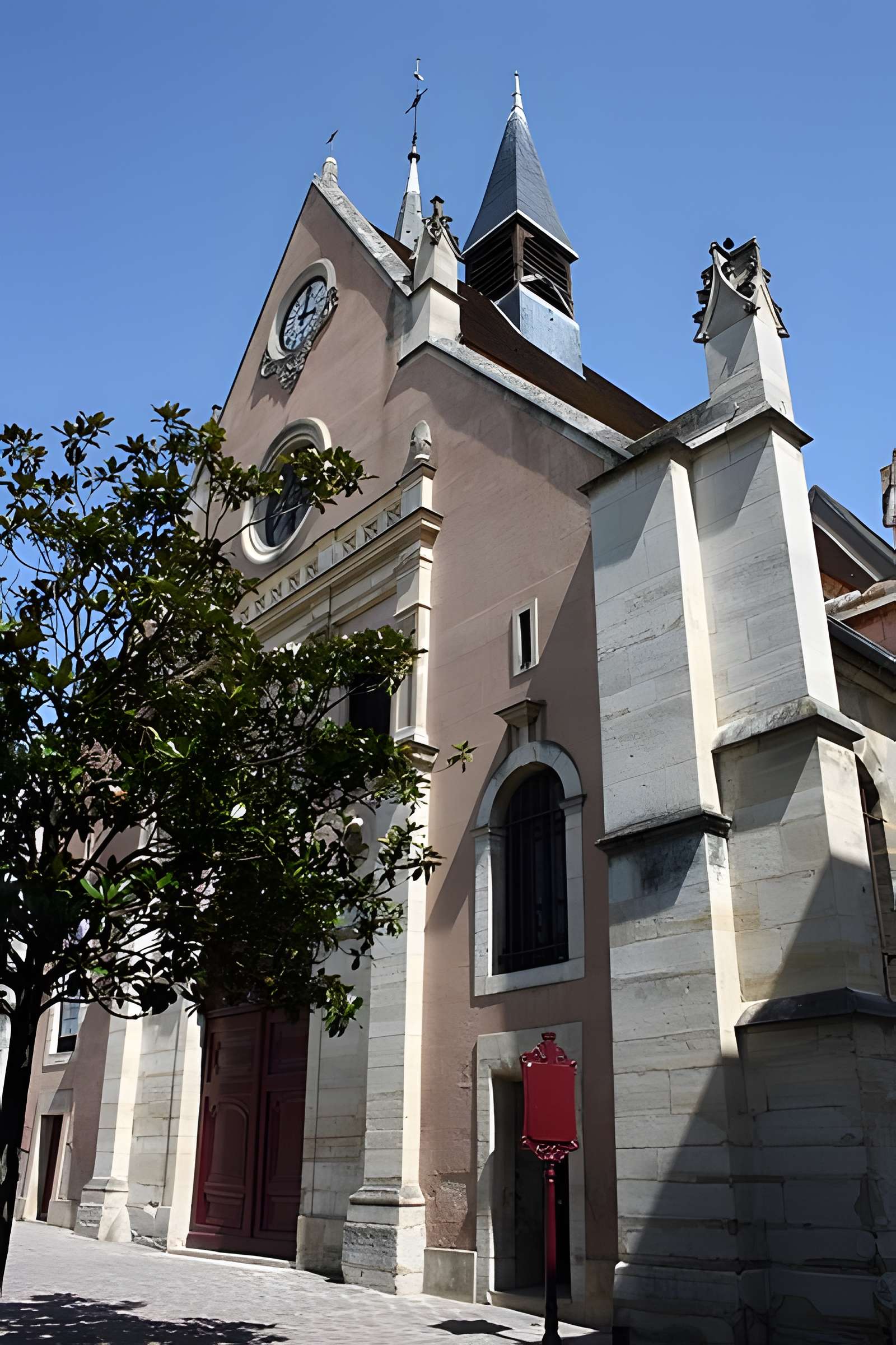 Église Saint-Jean-Baptiste de Sceaux