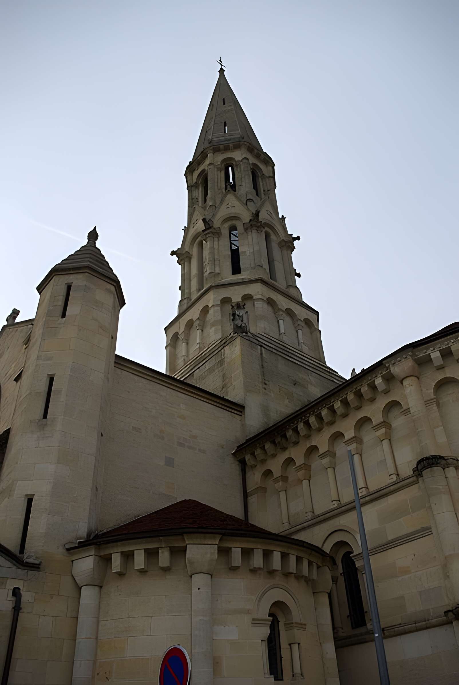 Église Saint-Jean-d'Étampes de La Brède