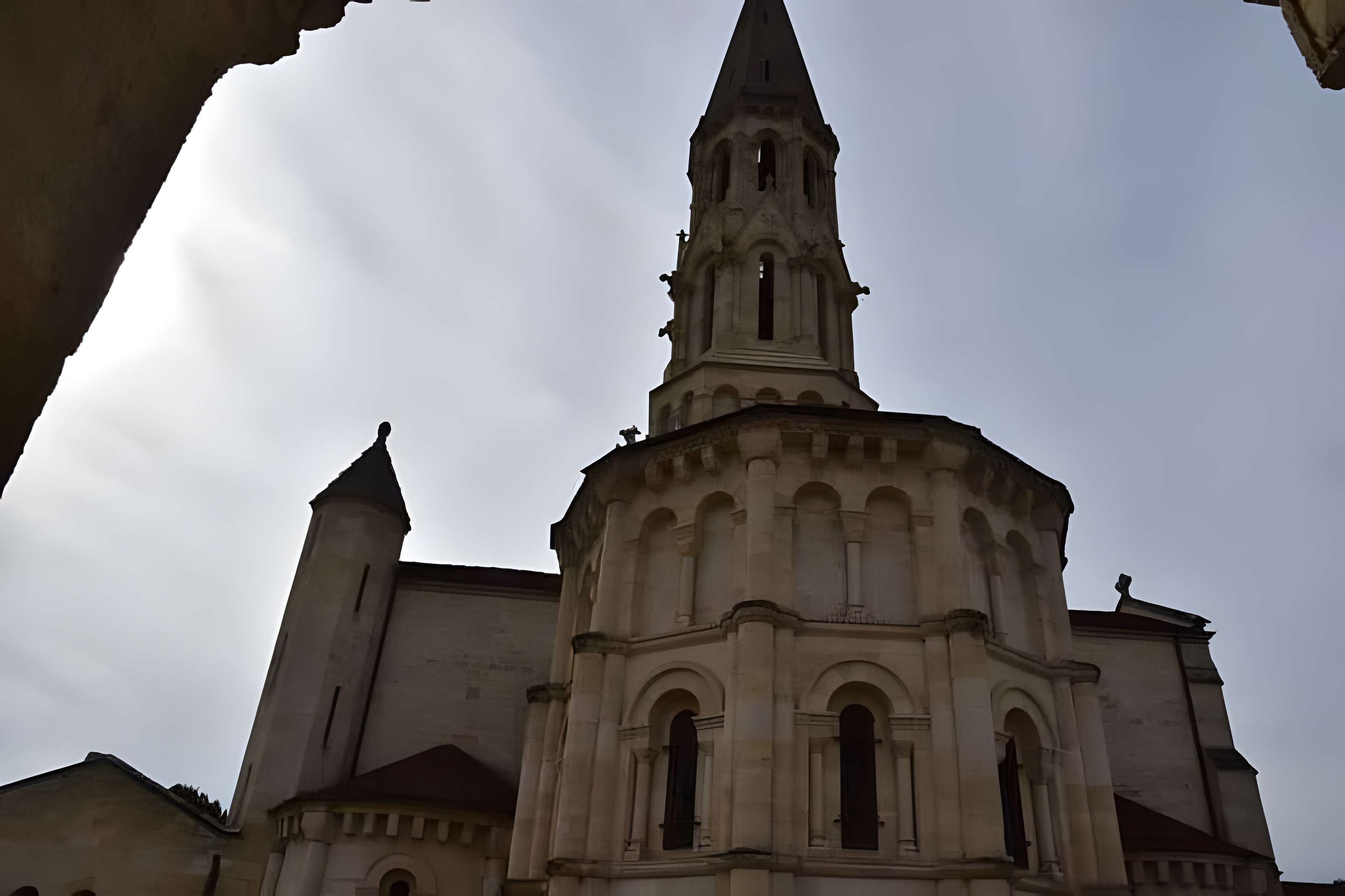 Église Saint-Jean-d'Étampes de La Brède