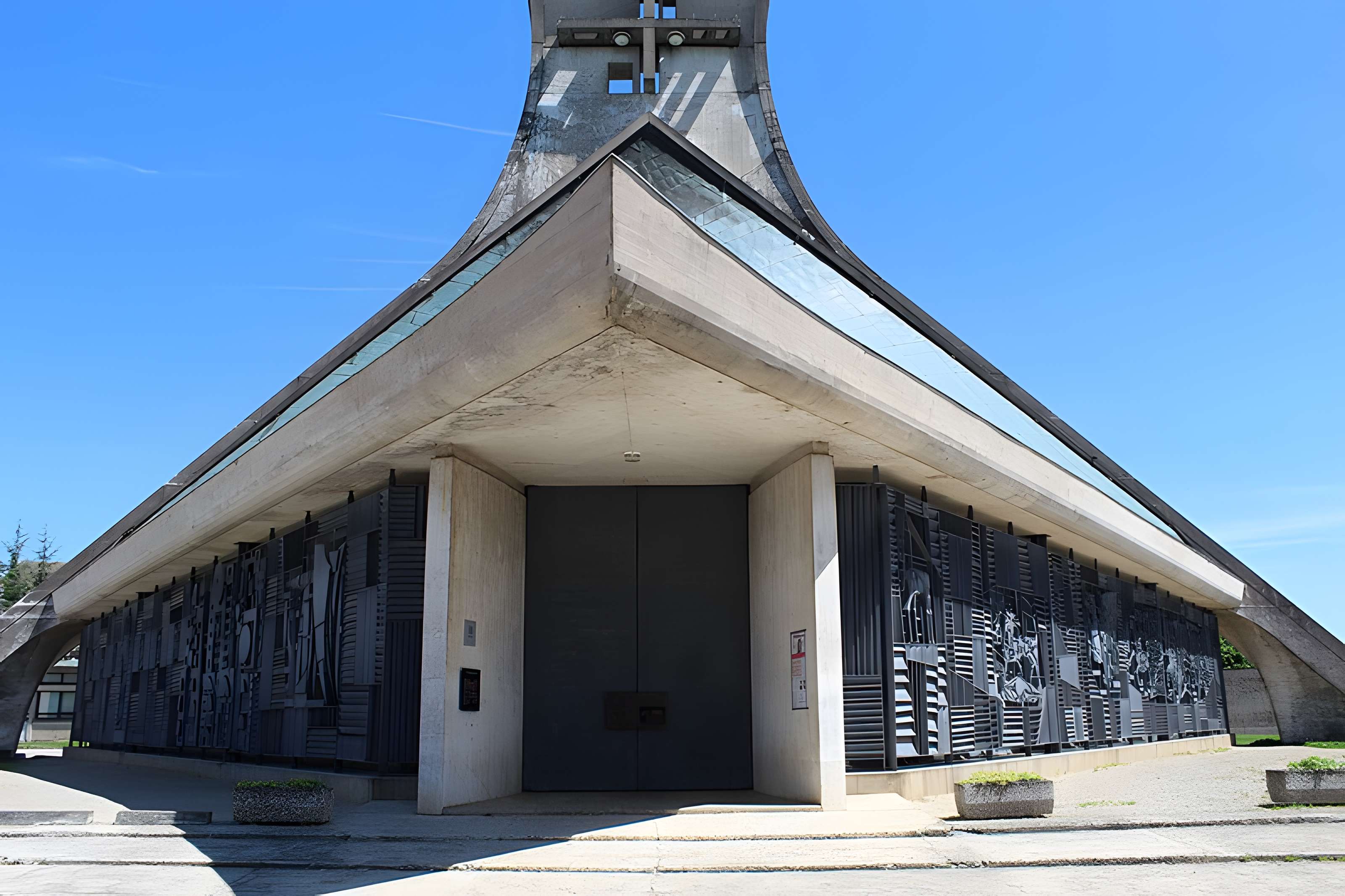 Église Saint-Jean-l'Évangéliste de Dole