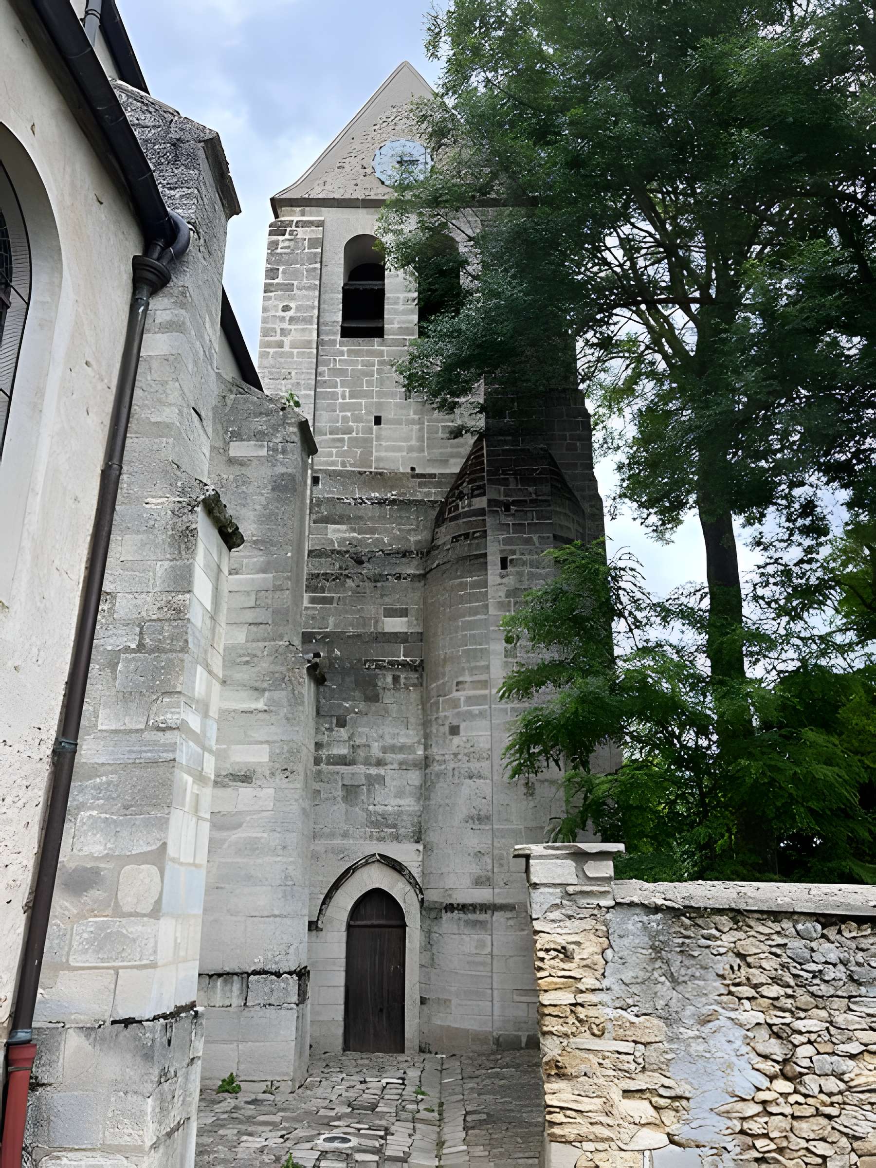 Église Saint-Julien de Brioude