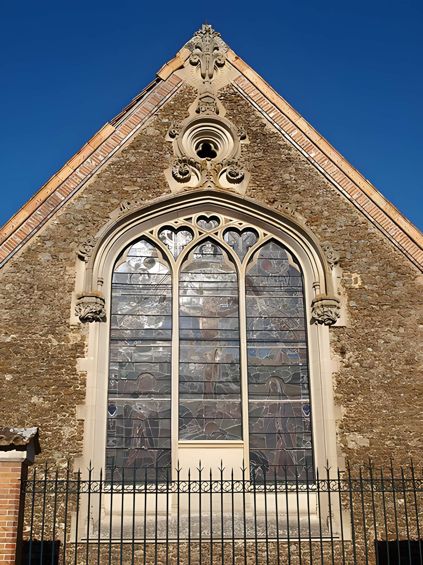Église Saint-Julien de Chevry-en-Sereine