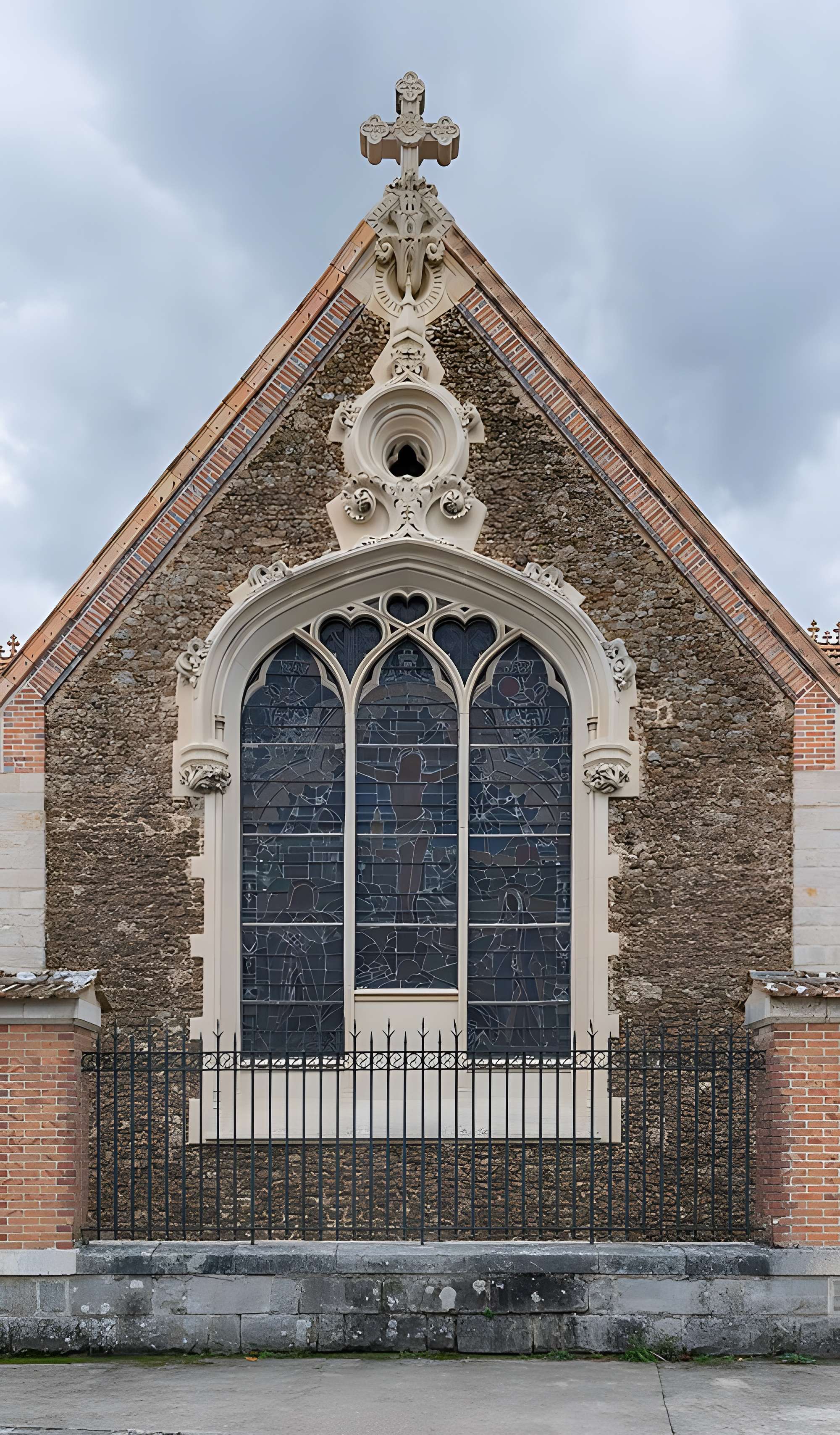 Église Saint-Julien de Chevry-en-Sereine