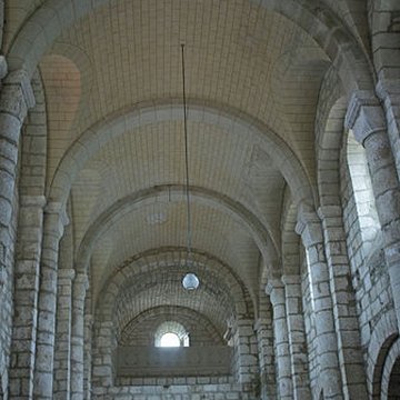 Église Saint-Julien de Courville