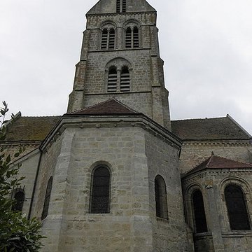 Église Saint-Julien de Courville