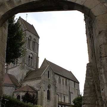 Église Saint-Julien de Courville