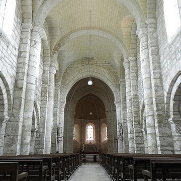 Église Saint-Julien de Courville