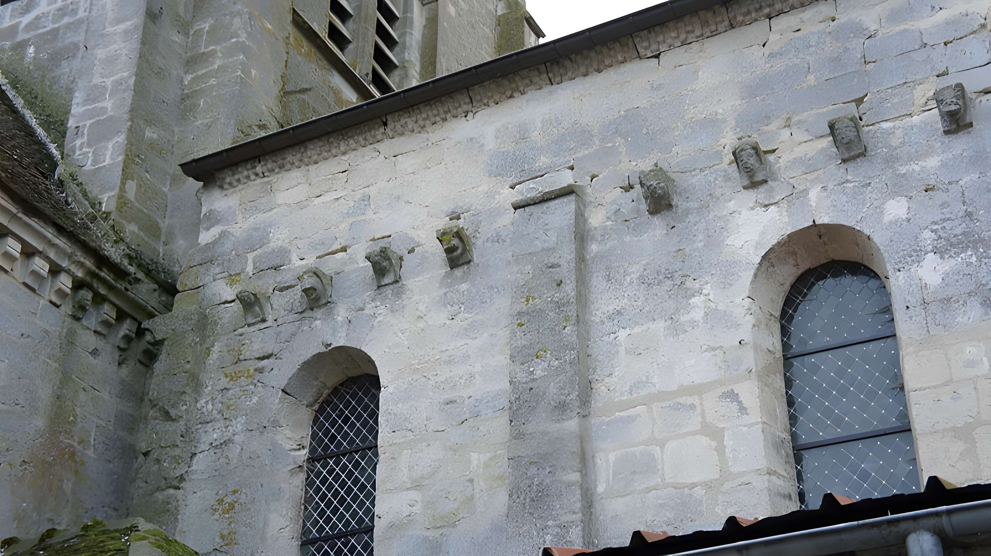 Église Saint-Julien de Courville